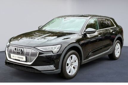 Audi e-tron 36.900 km 31.550 € Braunschweig 38124