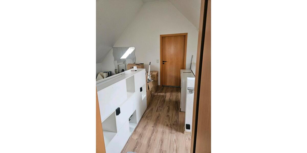 Etagenwohnung Salzgitter Ortschaft Nord - 4 Zimmer, 140 m&sup2;, 1.260&euro; | Angebot:25890644