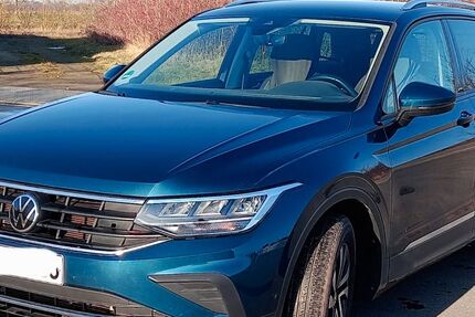 VW Tiguan 30.722 km 26.500 &euro; Vechelde 38159