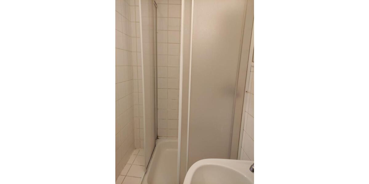 Etagenwohnung Braunschweig Broitzem - 1 Zimmer, 30 m&sup2;, 510&euro; | Angebot:26618680