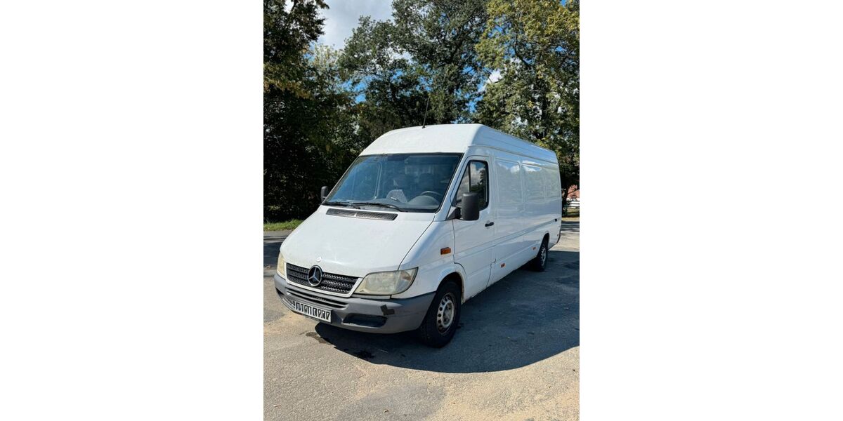 Mercedes-Benz Sprinter 220.000 km 5.700 &euro; Dahlum 38170