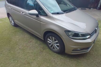 VW Touran 150.000 km 15.000 € Gifhorn 38518