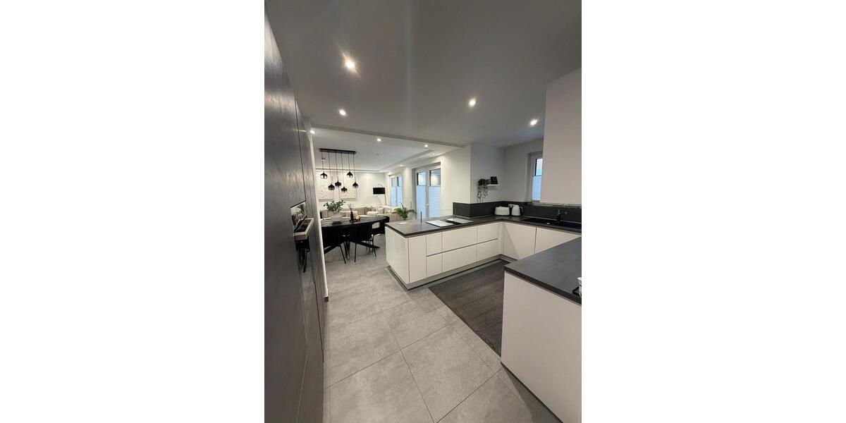 Erdgeschoßwohnung Vechelde - 3 Zimmer, 99 m&sup2;, 450.000&euro; | Angebot:24599487