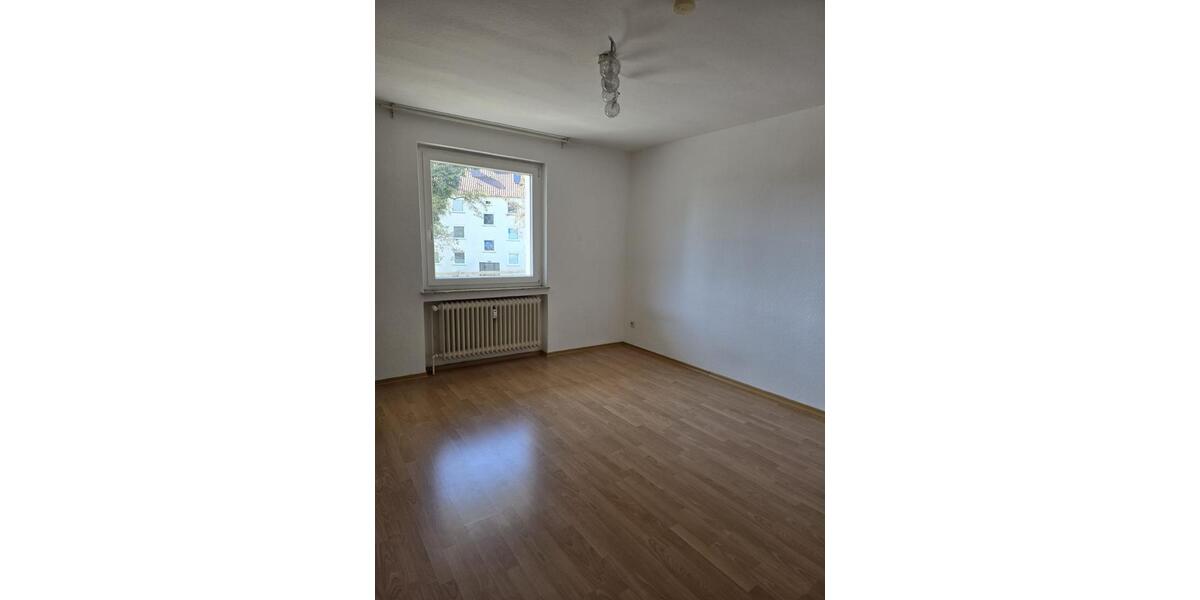 Etagenwohnung Gifhorn - 3 Zimmer, 75 m&sup2;, 650&euro; | Angebot:26460057