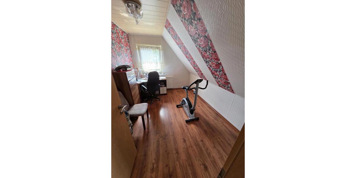 Mehrfamilienhaus, Wohnhaus Weyhausen - 9 Zimmer, 175 m&sup2;, 369.000&euro; | Angebot:27120591