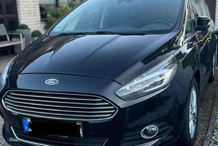 Ford S-Max 140.850 km 15.900 &euro; Baddeckenstedt 38271