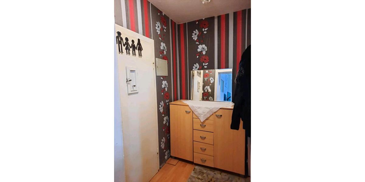 Etagenwohnung Salzgitter - 4 Zimmer, 55 m&sup2;, 80.000&euro; | Angebot:24398996