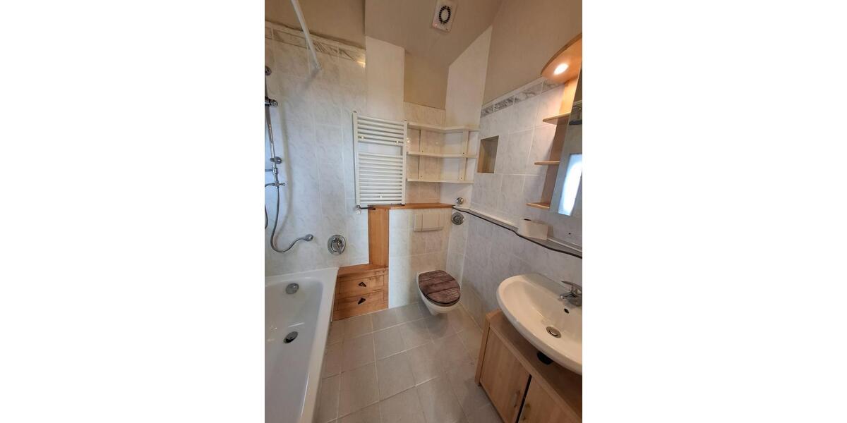 Hochparterre Braunschweig Westliches Ringgebiet - 3 Zimmer, 80 m&sup2;, 270.000&euro; | Angebot:26681067