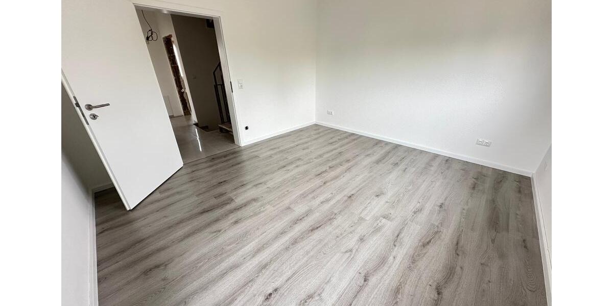 Doppelhaushälfte Braunschweig Wabe-Schunter-Beberbach - 5 Zimmer, 14 m&sup2;, 1.950&euro; | Angebot:26679495