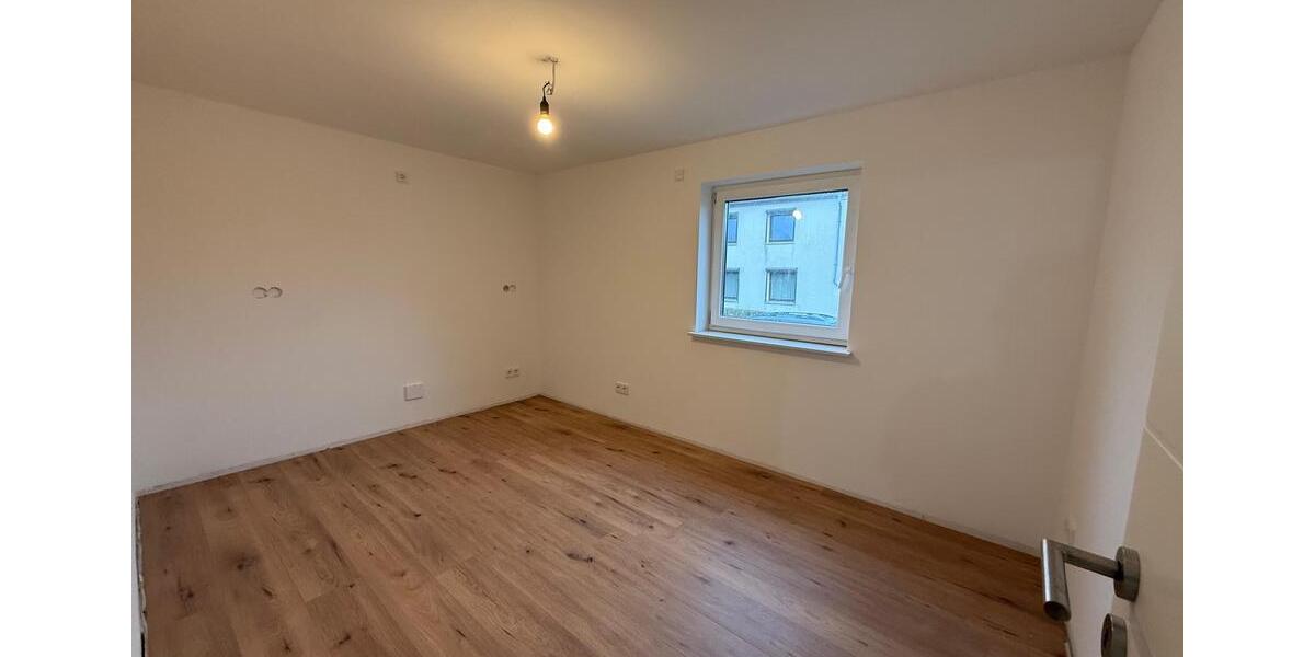 Erdgeschoßwohnung Königslutter am Elm - 3 Zimmer, 70 m&sup2;, 700&euro; | Angebot:24737822