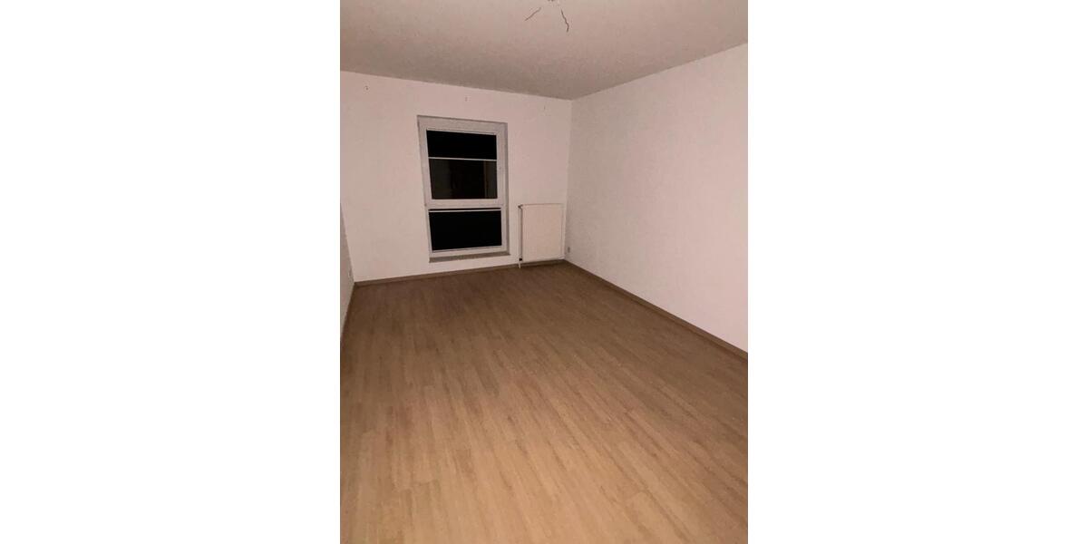 Etagenwohnung Braunschweig Südstadt- Rautheim- Mascherode - 3 Zimmer, 85 m&sup2;, 349&euro; | Angebot:27614065