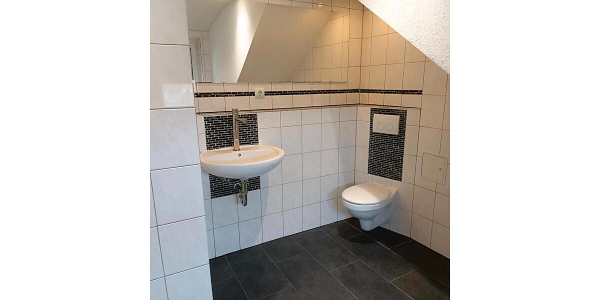 Etagenwohnung Isenbüttel - 3 Zimmer, 85 m&sup2;, 690&euro; | Angebot:25898855