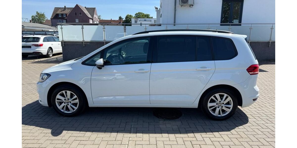 VW Touran 246.954 km 12.490 &euro; Salzgitter-Lebenstedt 38226