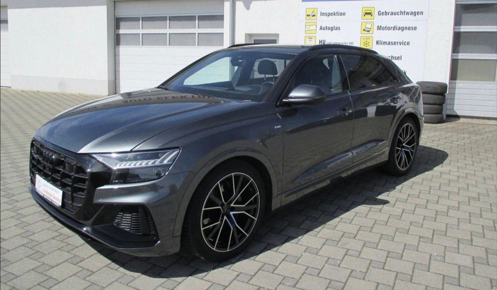 Audi Q8 238.000 km 39.990 &euro; Braunschweig 38122