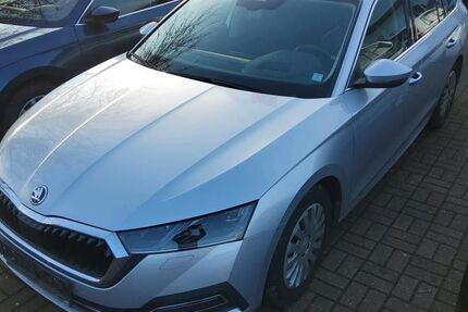 Skoda Octavia 104.375 km 19.490 &euro; Braunschweig 38122
