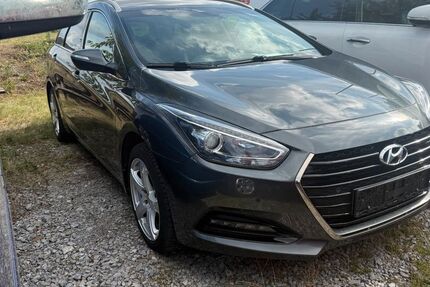 Hyundai i40 133.000 km 7.550 &euro; Wolfenbüttel (Halchter) 38304