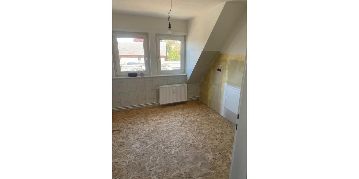 Etagenwohnung Cremlingen - 4 Zimmer, 85 m&sup2;, 850&euro; | Angebot:26383577