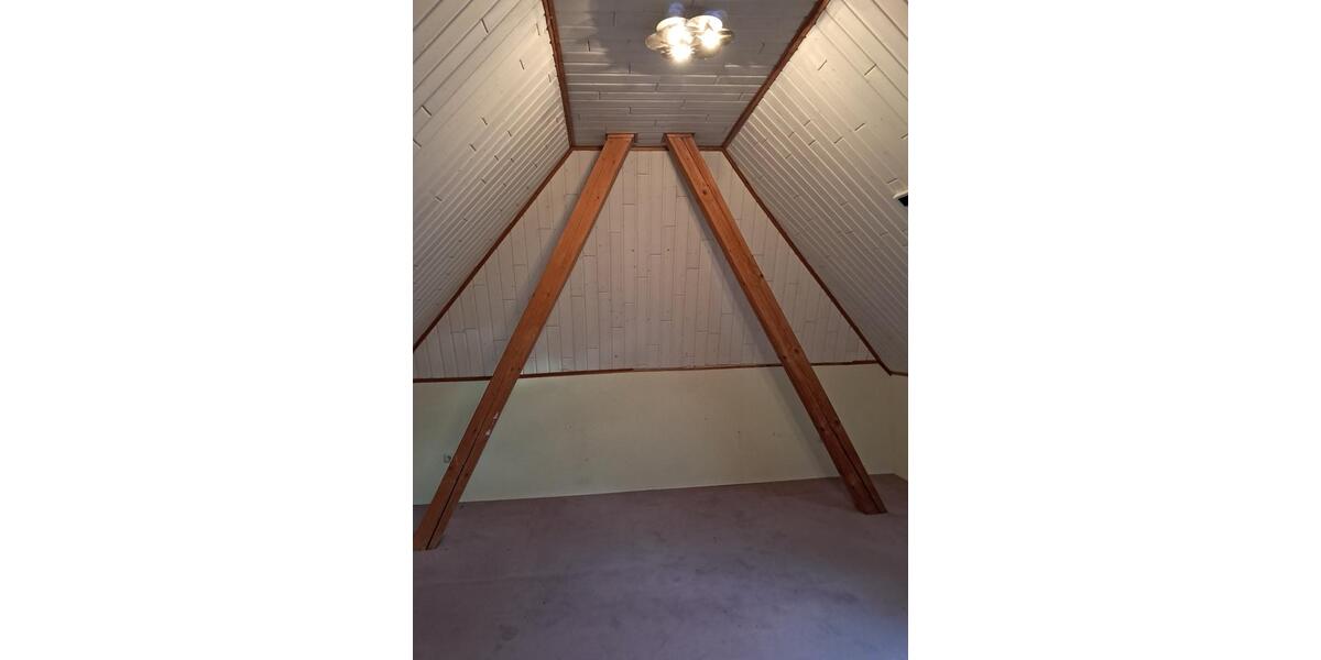 Etagenwohnung Ilsede - 4 Zimmer, 137 m&sup2;, 139.000&euro; | Angebot:24561878