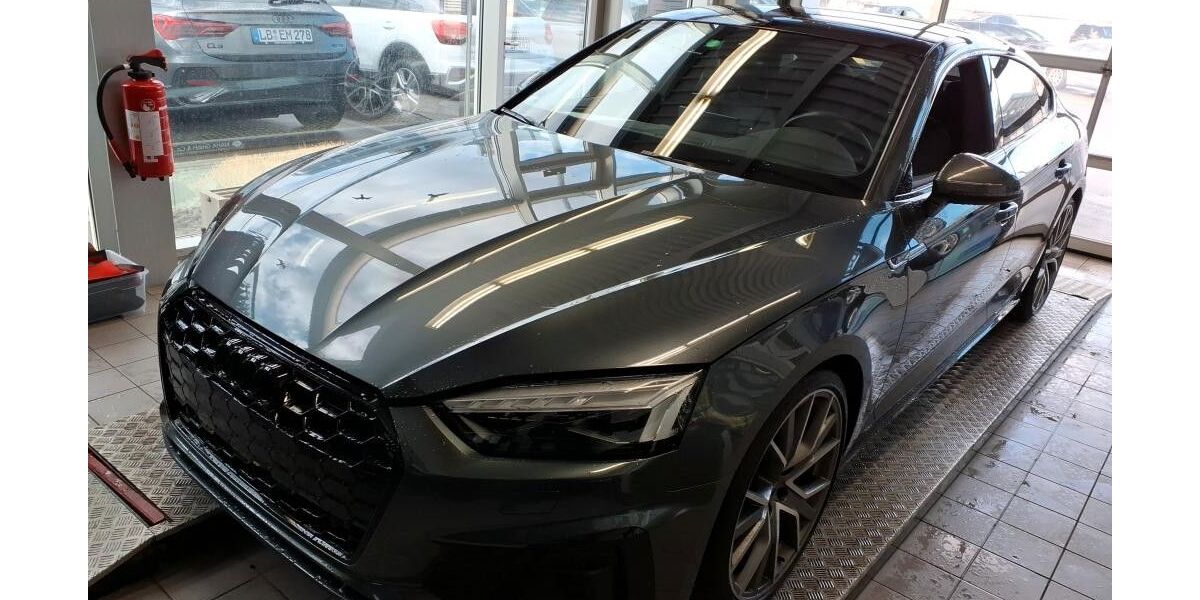 Audi A5 74.500 km 37.950 &euro; Salzgitter 38259