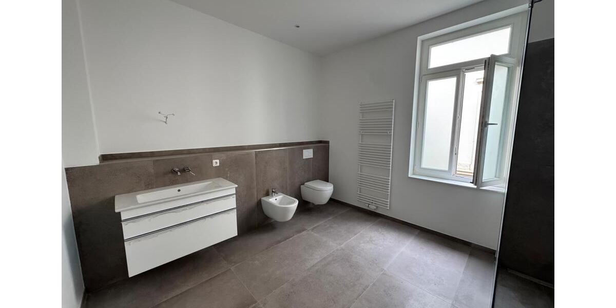 Etagenwohnung Braunschweig Lehndorf-Watenbüttel - 4.5 Zimmer, 187 m&sup2;, 2.800&euro; | Angebot:26056301