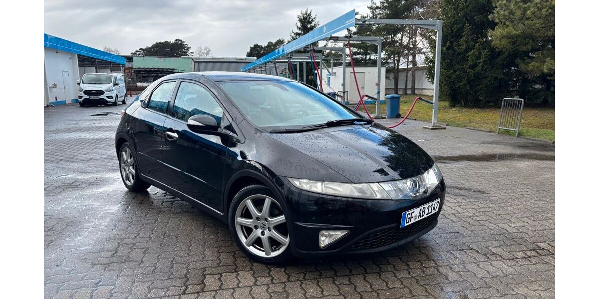 Honda Civic 252.000 km 3.300 &euro; Gifhorn 38518
