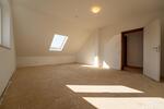 Dachgeschoßwohnung Edemissen - 3.5 Zimmer, 86 m&sup2;, 645&euro; | Angebot:25999984