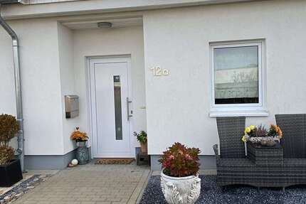 Haus Schwülper - 3 Zimmer, 70 m&sup2;, 895&euro; | Angebot:24387257