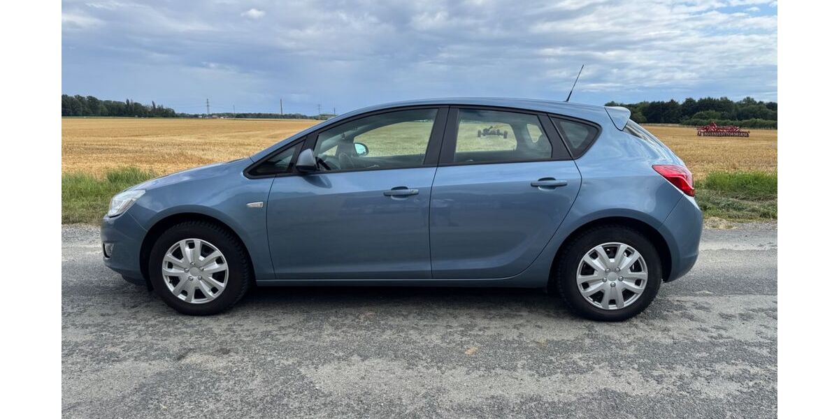 Opel Astra 180.000 km 2.999 &euro; Salzgitter 38226