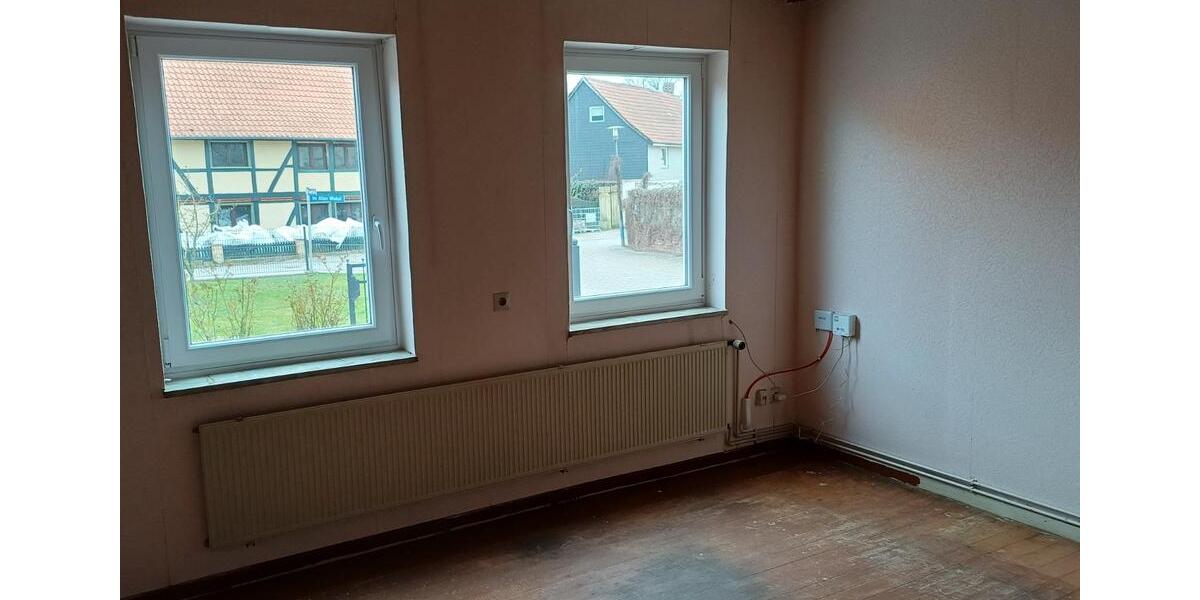 Erdgeschoßwohnung Schladen-Werla Werla - 5 Zimmer, 100 m&sup2;, 600&euro; | Angebot:25944723