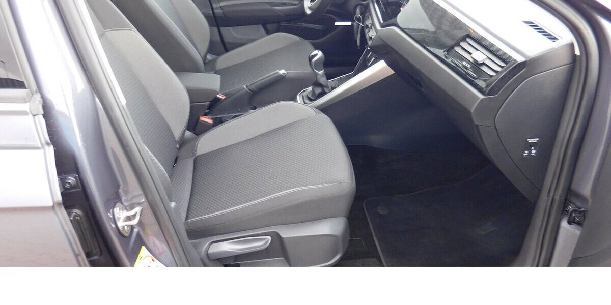 VW Polo 1.0 Life MPI BMT 4Trg Klima Navi LED 21.400 km 15.690 &euro; Vordorf 38533