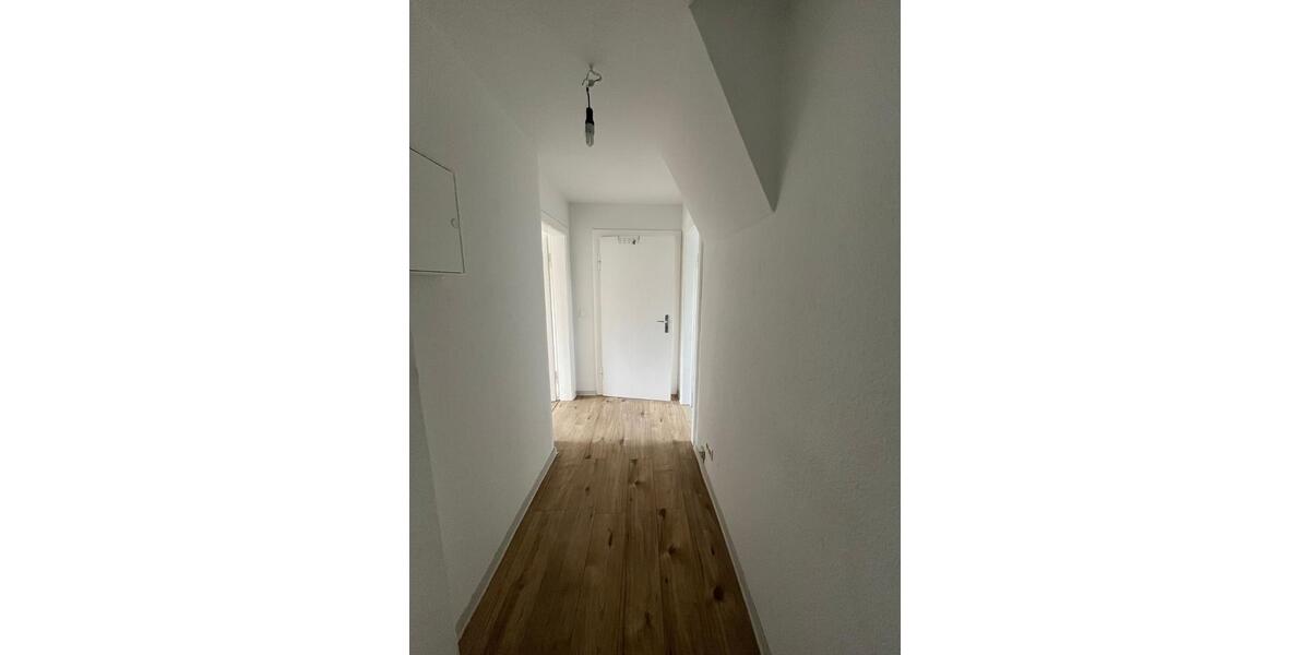 Dachgeschoßwohnung Salzgitter Ortschaft Ost - 2 Zimmer, 42 m&sup2;, 276&euro; | Angebot:25570479
