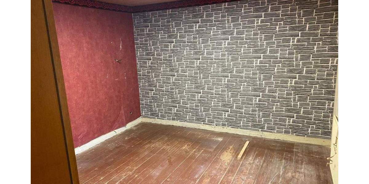 Einfamilienhaus Peine Duttenstedt - 8 Zimmer, 152 m&sup2;, 175.000&euro; | Angebot:25736898