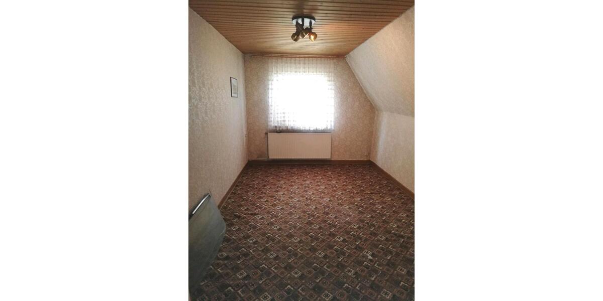 Einfamilienhaus Liebenburg - 7.5 Zimmer, 130 m&sup2;, 130.000&euro; | Angebot:24828185