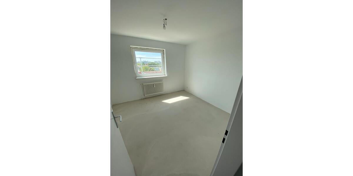Dachgeschoßwohnung Wolfsburg Detmerode - 3 Zimmer, 75 m&sup2;, 692&euro; | Angebot:26634839