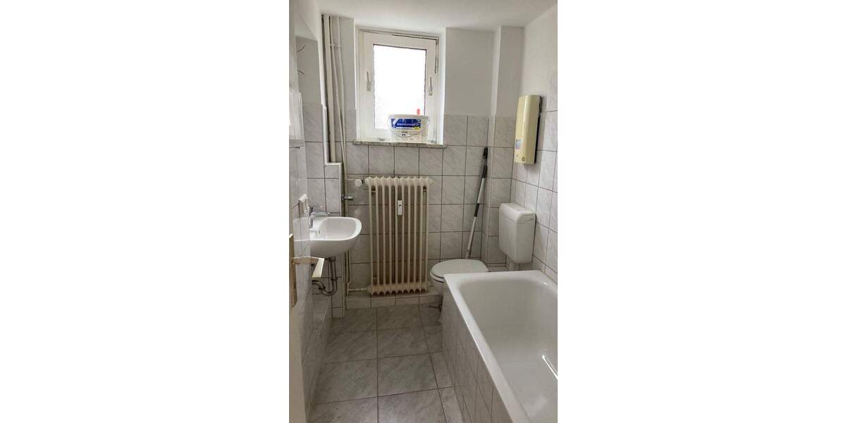 Etagenwohnung Salzgitter Lebenstedt - 3 Zimmer, 57 m&sup2;, 335&euro; | Angebot:25228238