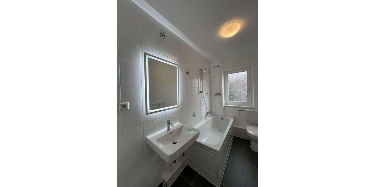 Etagenwohnung Wolfsburg Alt-Wolfsburg - 3 Zimmer, 65 m&sup2;, 534&euro; | Angebot:24981263