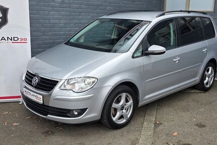 VW Touran 180.000 km 6.390 &euro; Ohrum 38312