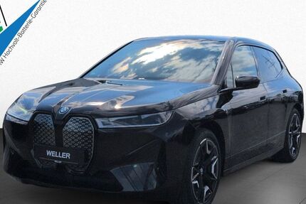 BMW iX 37.745 km 47.490 &euro; Braunschweig 38112