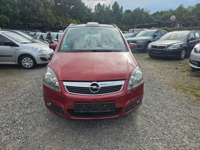 Opel Zafira 107.609 km 3.490 € Braunschweig 38120