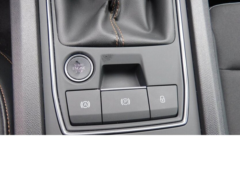 Cupra Formentor 1.5 TSI BMT Klima LED Alu Navi 23.800 km 21.990 € Vordorf 38533