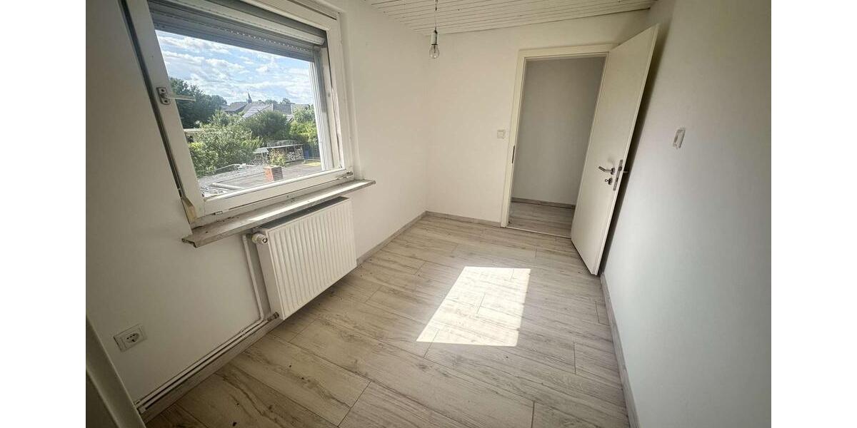 Einfamilienhaus Lengede - 6 Zimmer, 116 m&sup2;, 1.250&euro; | Angebot:24438606