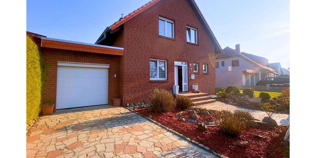 Einfamilienhaus Wolfenbüttel - 5 Zimmer, 180 m&sup2;, 529.000&euro; | Angebot:27442549