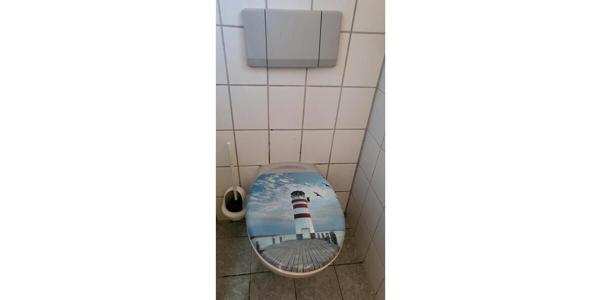 Einfamilienhaus Hillerse - 8 Zimmer, 220 m&sup2;, 1.600&euro; | Angebot:24655265