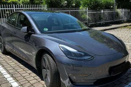 Tesla Model 3 43.500 km 31.999 &euro; Wolfsburg 38448