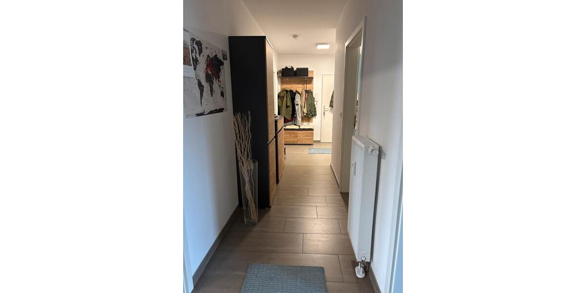 Etagenwohnung Sickte - 3 Zimmer, 90 m&sup2;, 1.000&euro; | Angebot:25934275
