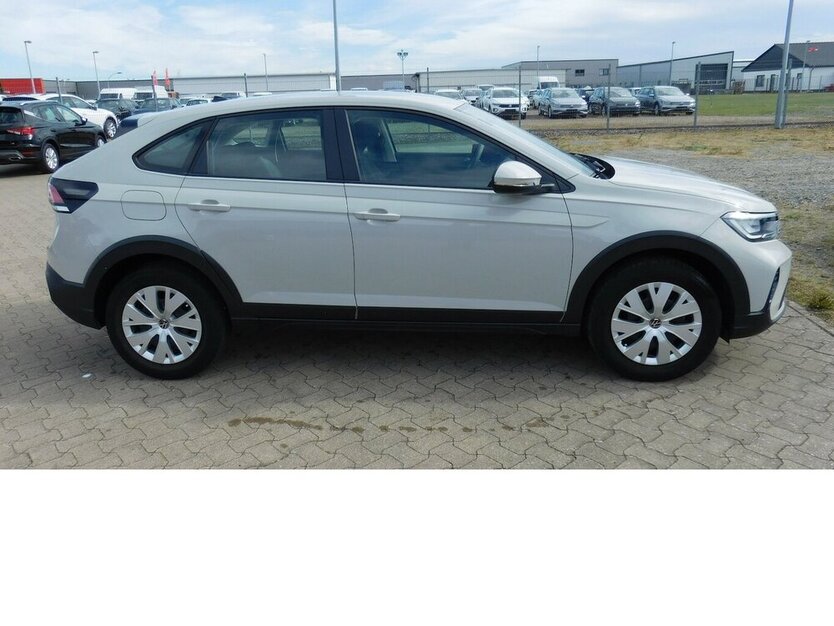 VW Taigo 1.0 TSI BMT Klima LED Navi 27.600 km 15.990 € Vordorf 38533