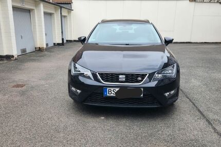 Seat Leon 112.000 km 14.900 &euro; Braunschweig 38102