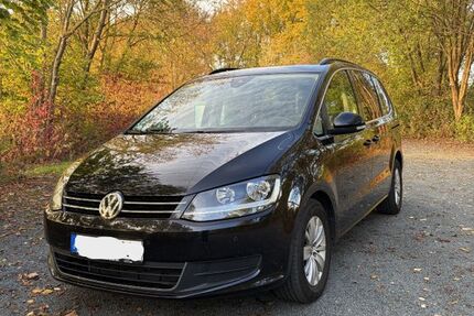 VW Sharan 108.000 km 20.500 &euro; Braunschweig 38120