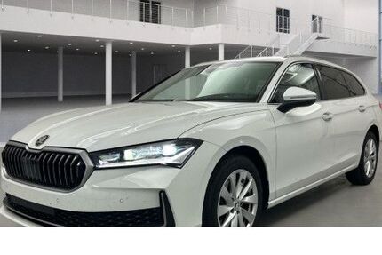 Skoda Superb 3.791 km 33.890 € Wolfsburg 38440