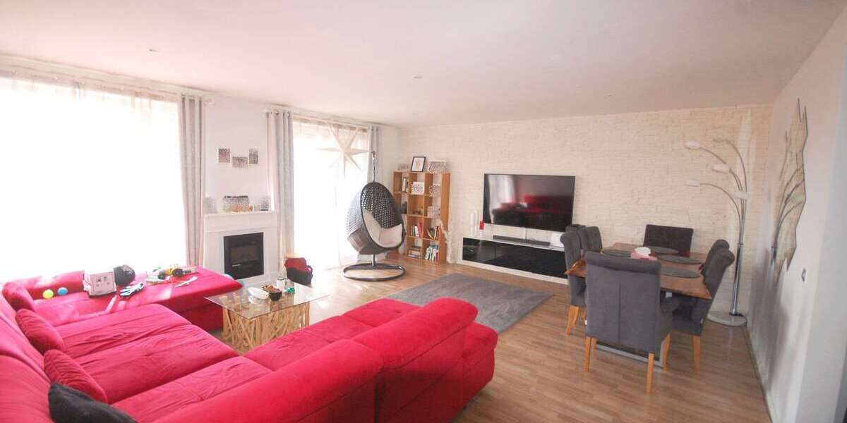 Etagenwohnung Walle Walle - 4.5 Zimmer, 120 m&sup2;, 450.000&euro; | Angebot:25612304